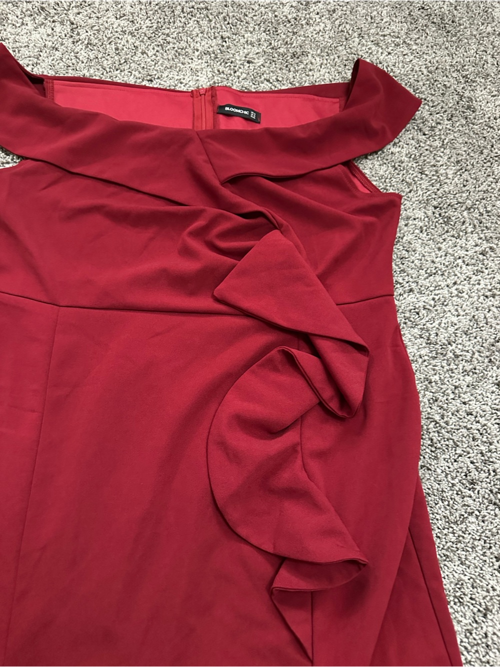 BloomChic Red Evening Gown (size 14) - Picture 7 of 9